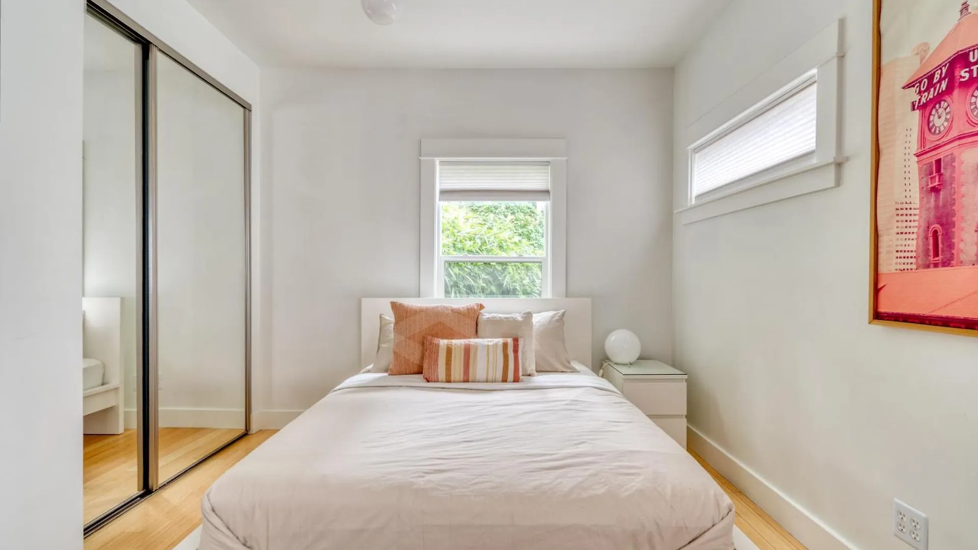 Semesterbostad Stay Portland Collection - The Sunnyside Cottage, Local Shops & Nightlife